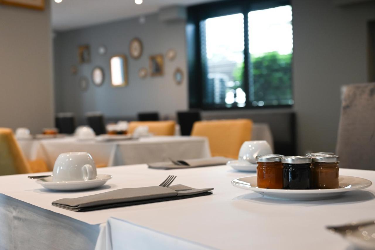 Hotel Les Muses Annecy Zewnętrze zdjęcie